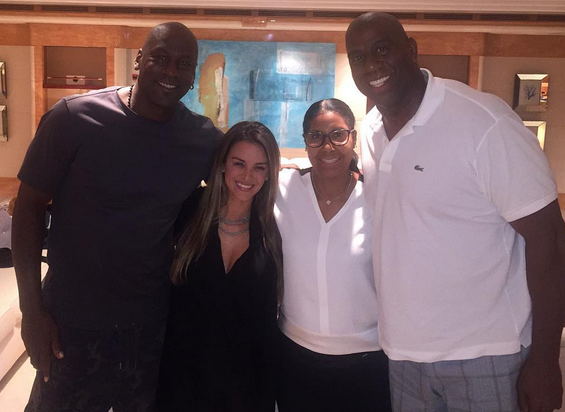 魔术师结婚纪念日,乔丹前往庆祝_虎扑NBA新声