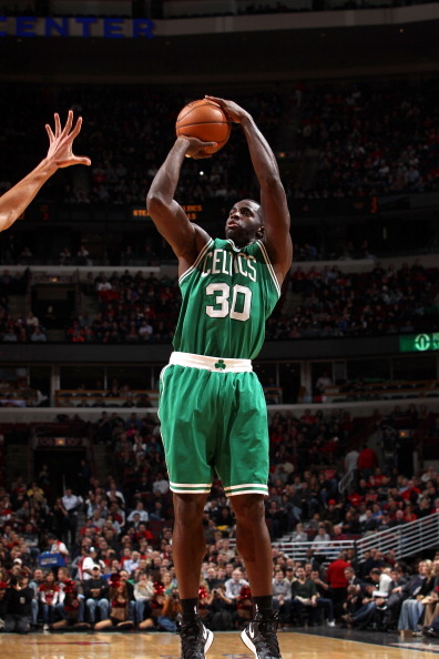 布兰登-巴斯右手指x光检测呈阴性