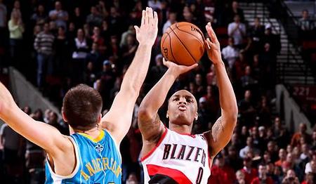 利拉德:绝杀三分刚出手我就知道会进