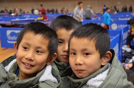 新民晚报红双喜杯乒乓球赛开启!_虎扑综合体育