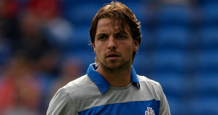 纽卡门将克鲁尔脚踝受伤