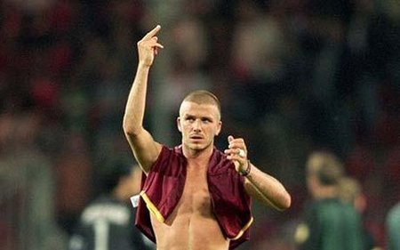 2000年欧洲杯,英格兰队在小.