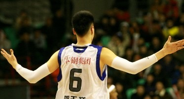 贺天举:被国奥精神震撼,伤病可能影响体测