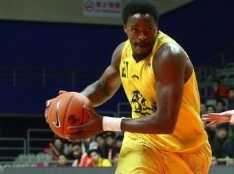 前广厦外援艾尔-索顿试训新疆