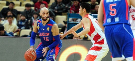 张舰:球队正处于关键时刻,这场球必须打好_虎