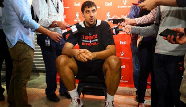 26中锋布拉尔:在提高移动性和耐力_虎扑NBA新