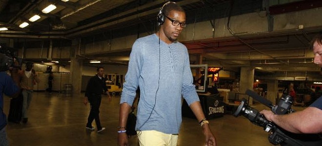 杜兰特深夜玩问答游戏:我经常哭_虎扑NBA新声