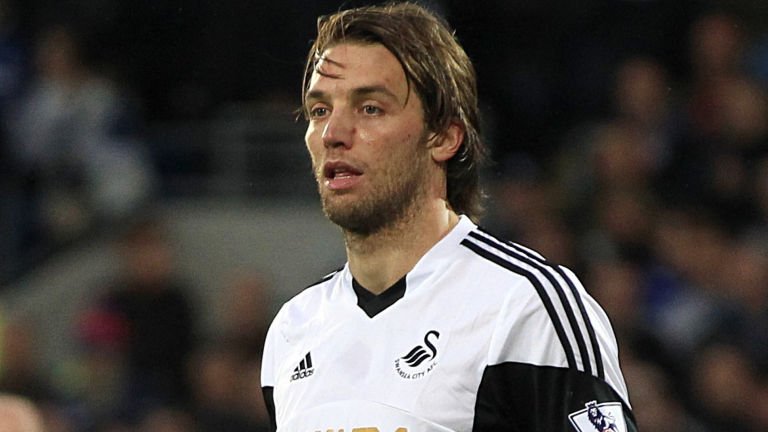 天空体育:米楚将租借加盟那不勒斯一年