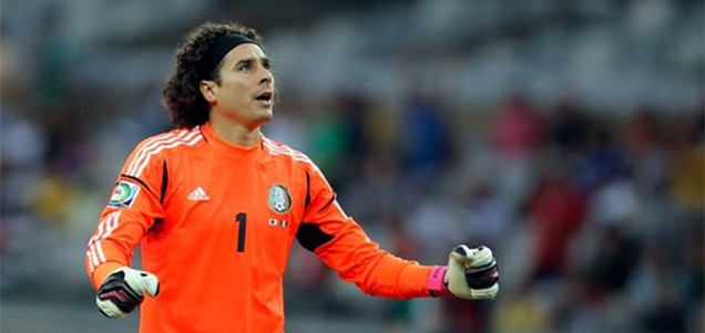 传马拉加接近墨西哥门神奥乔亚_虎扑国际足球新声