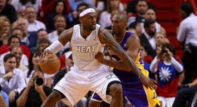 科比曾在詹姆斯决定时向其喷垃圾话?_虎扑N