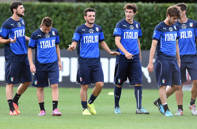 意大利队公布号码，乔文科10号_虎扑国际足球新声