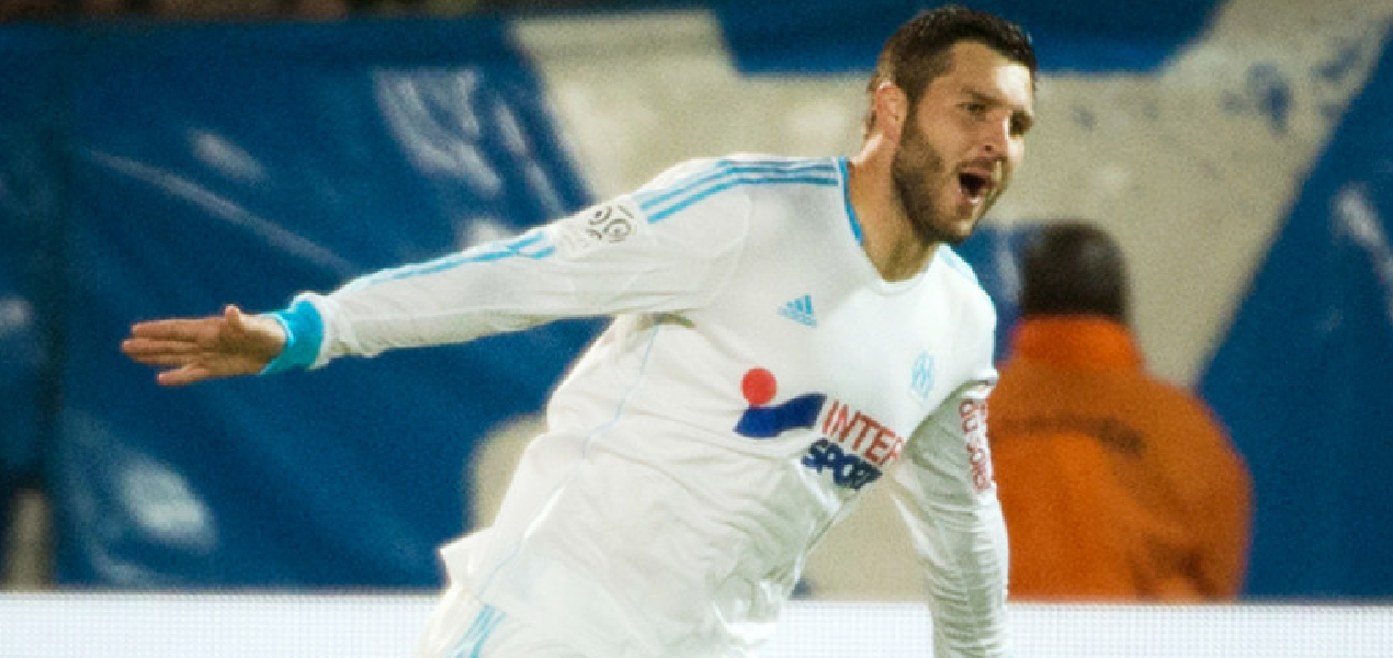 法甲锋霸经纪人:他有能力在英超双雄踢球