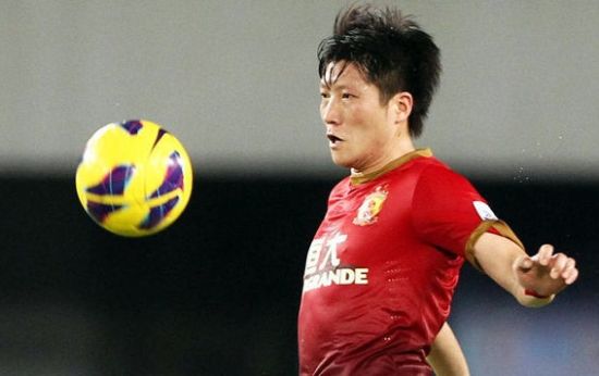 恒大球员引追逐,中卫赵鹏受关注_虎扑中国足球