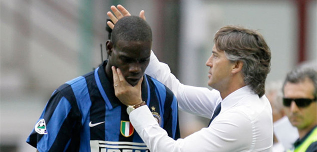 囊中羞涩?曝曼奇尼要求国米签回巴洛特利