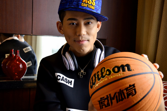 苏醒做客虎扑:挚爱艾弗森,公牛能进决赛_虎扑NBA新声