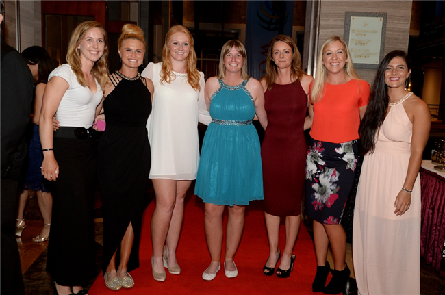 观澜湖世锦赛激战正酣 黑石球场女神出没_虎扑