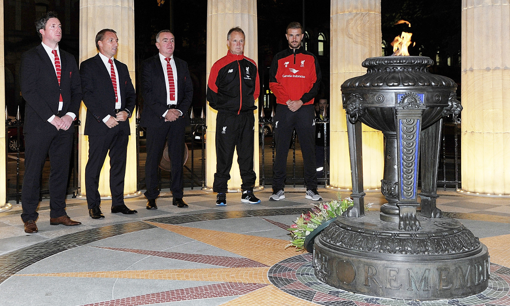 利物浦参加澳新军团广场纪念活动_虎扑其他新