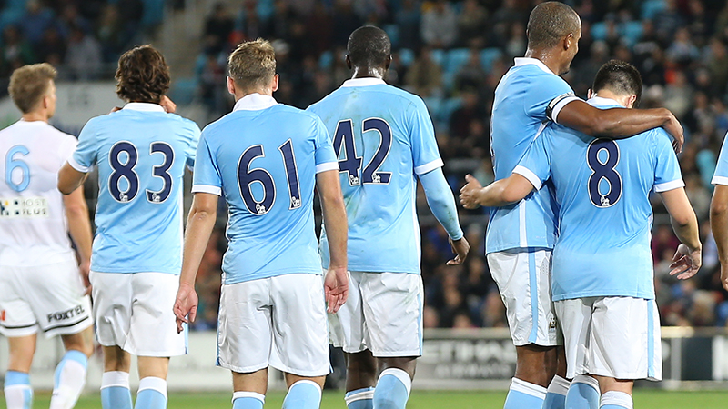 曼城公布球衣号码:阿圭罗10号