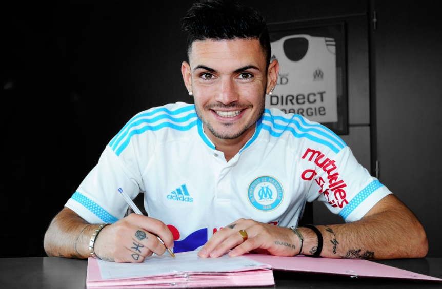 官方:马赛租借纽卡中场卡贝拉