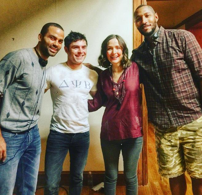 帕克和迪奥探访《邻居大战2》片场_虎扑NBA