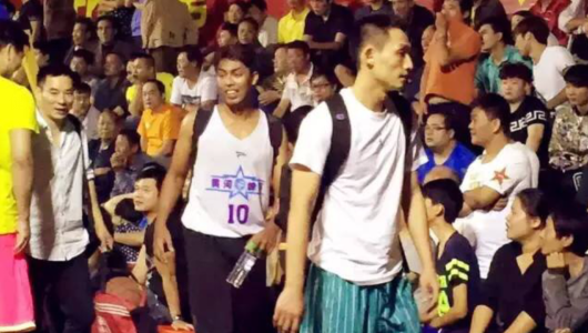 联赛大学新手古加尼重回中国传奇_虎扑CBA视频术赛场通夜图片