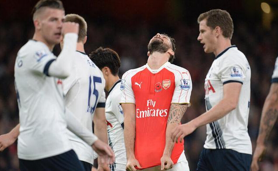 吉鲁:享受和后卫间的身体对抗_虎扑国际足球新