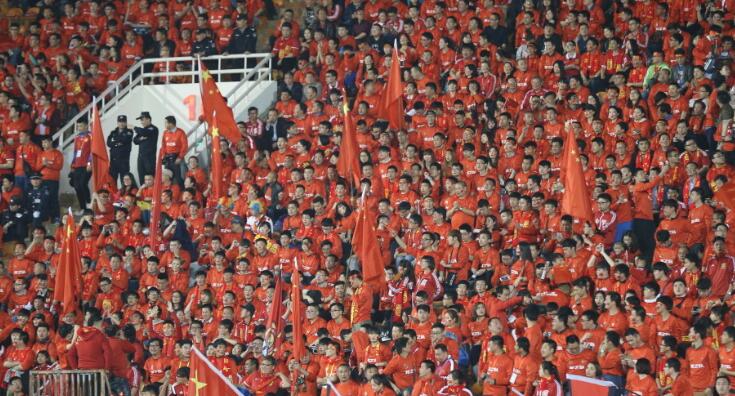 爆棚!46718名球迷现场见证 国足生死战 _虎扑中