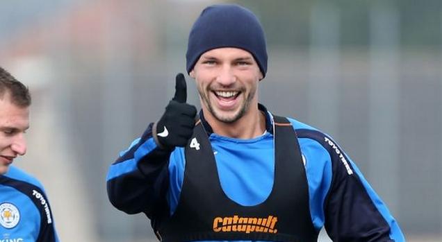 曝莱斯特城欲为喝水哥送新合同_虎扑国际足球