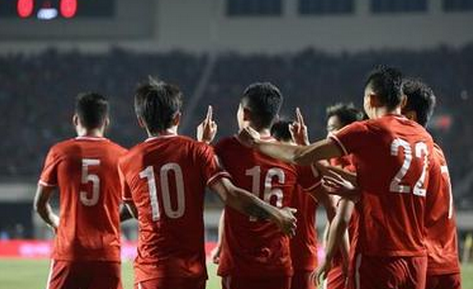国家队排名:国足亚洲第8,12强赛第4档_