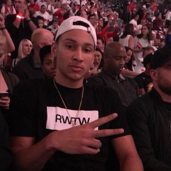 本-西蒙斯现场观看勇士今日比赛_虎扑NBA新闻