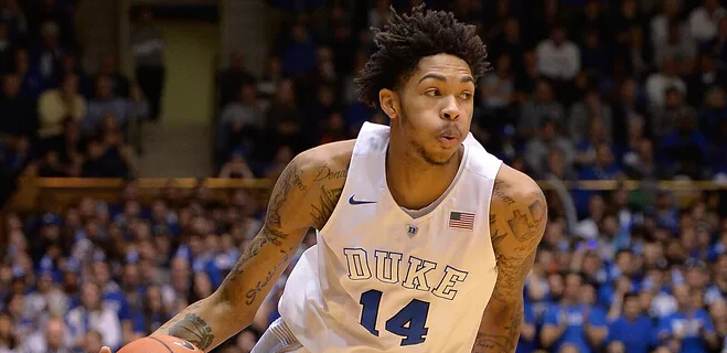 杜克大学的布兰登-英格拉姆(brandon ingram 近日接受了著名选秀