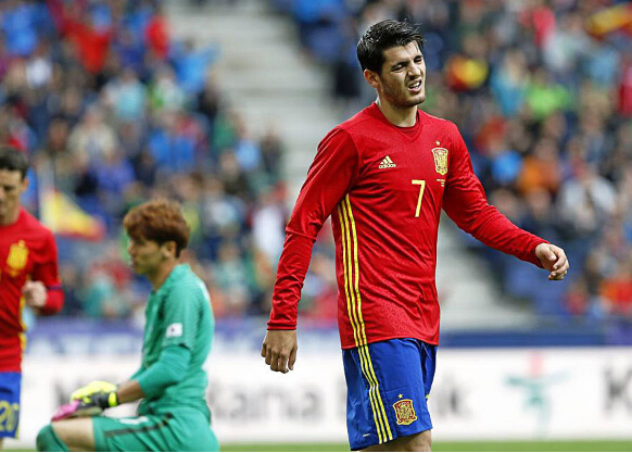 官方:莫拉塔大腿后侧肌肉受伤_虎扑国际足球新