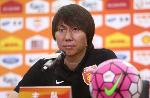 李铁:国脚体能受影响,这对我们不公平_暴风体