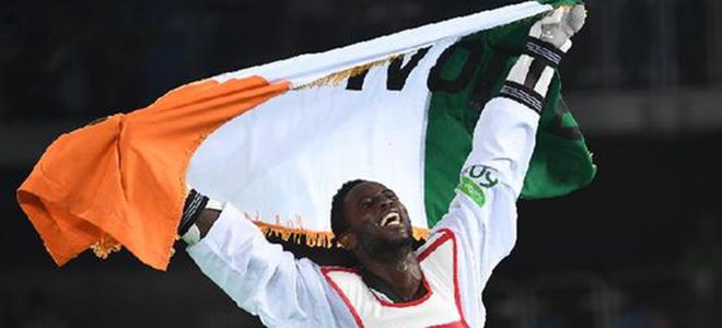 跆拳道选手为科特迪瓦夺历史奥运首金_虎扑奥