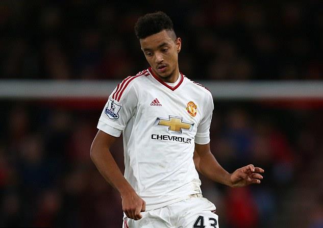 曝狼队有意租借曼联后卫博思威克-杰克逊_虎扑