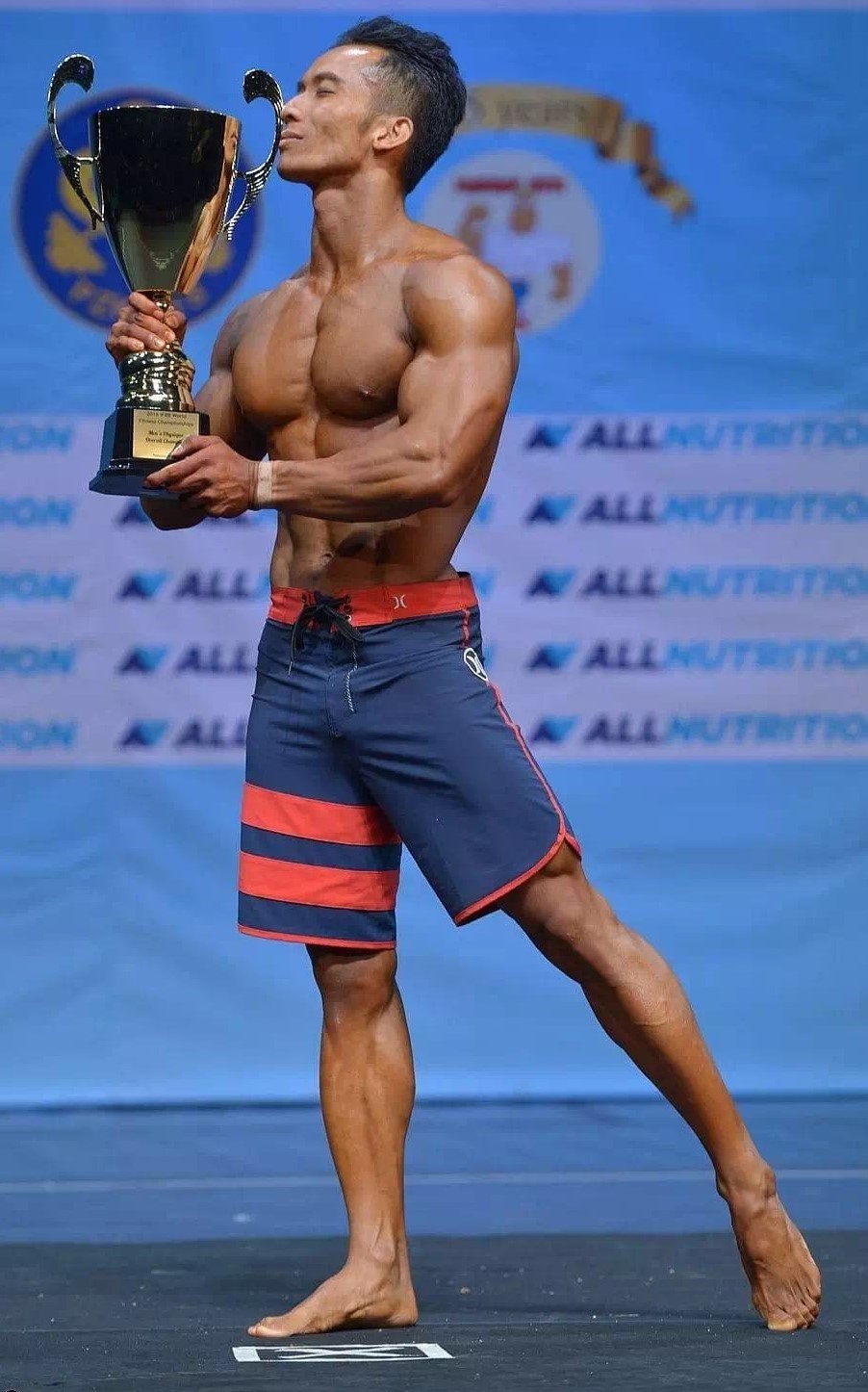 康比特代言人郑少忠世锦赛加冕双冠_虎扑其他新闻