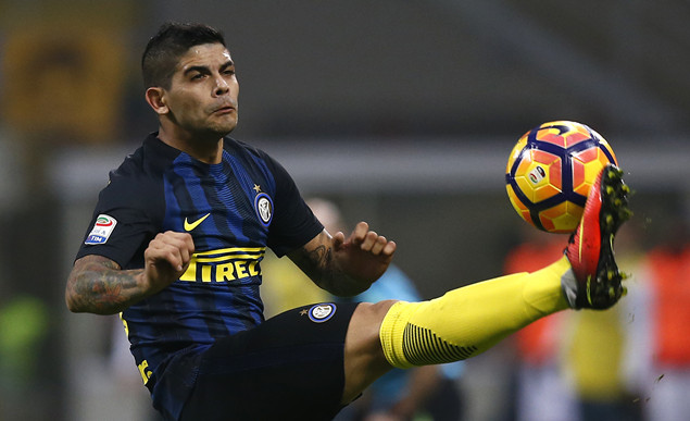 意媒:上海上港和天津权健有意巴内加_虎扑国际