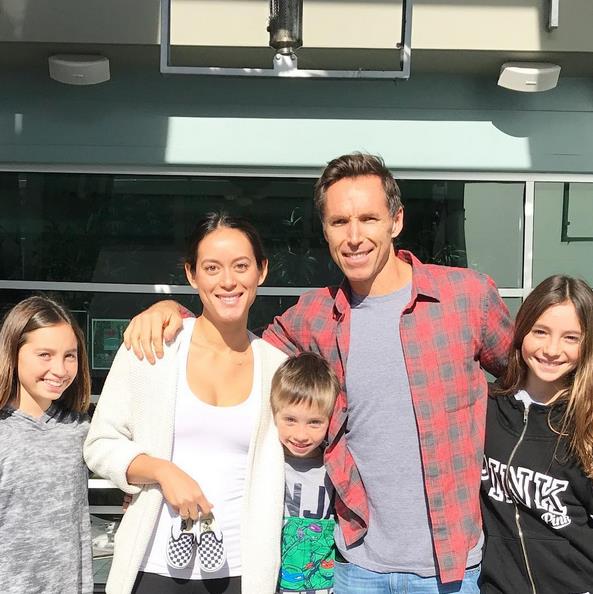 恭喜!纳什妻子已经怀上了一个儿子_虎扑NBA新