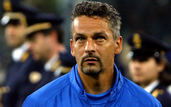 罗伯特巴乔高清壁纸_罗伯特巴乔中行_罗伯特巴乔妻子_罗伯特巴乔头像