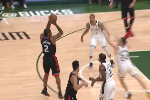 猛龙憾负东决第一场,伦纳德空砍31分9篮板3抢断集锦 NBA新闻 猛龙憾负东决第一场,伦纳德空砍31分9篮板3抢断集锦 NBA新闻