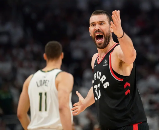 小加索尔谈失利:对此我们不能想太多,要在G2中努力争胜 NBA新闻 小加索尔谈失利:对此我们不能想太多,要在G2中努力争胜 NBA新闻