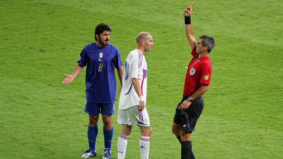 意大利球员罗西_06世界杯意大利核心球员_意大利球员生日