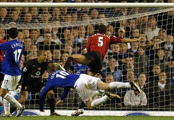 埃弗顿传奇谈职业生涯三大对手:海皮亚在列_虎