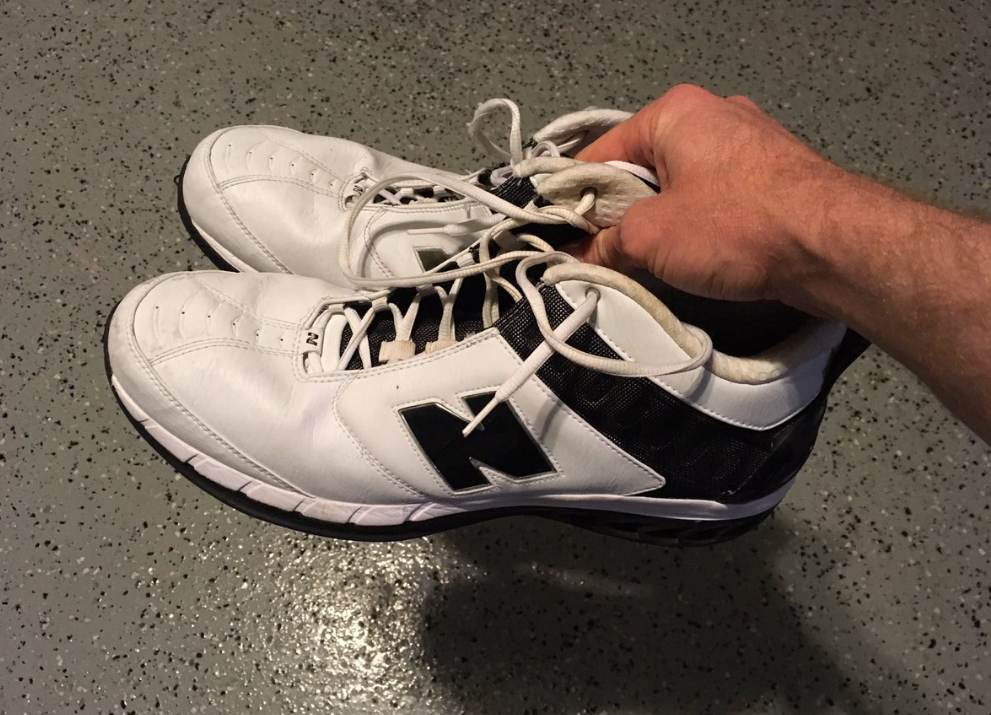 邦纳发推送球鞋,马努调侃称想要