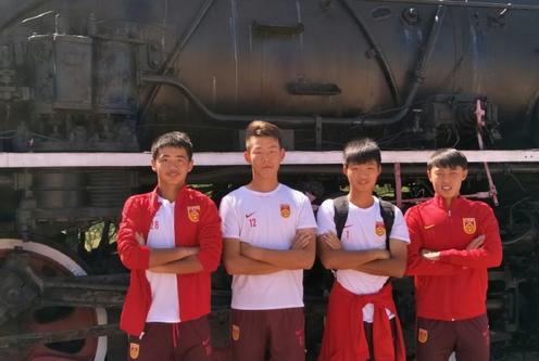 化,U16国少游览鄂尔多斯景点_虎扑中国足球新