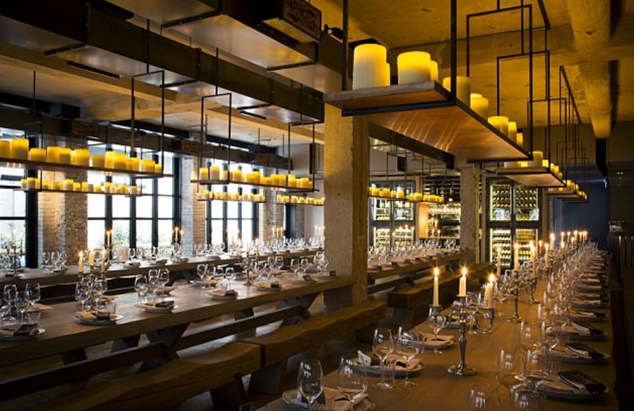 波切蒂诺凝聚人心,自掏腰包宴请热刺队员教练