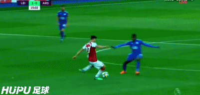 温格：裁判充满创造力和想象力，红牌和点球都不该判