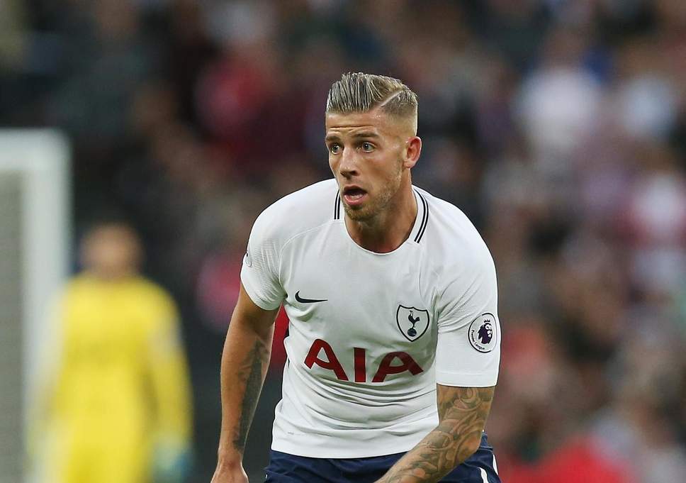 曼联补强继续:贝尔、威廉领衔穆帅猎物,米林科维奇无缘