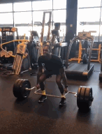 千錘百煉!Rajon Rondo在健身房進行硬拉訓練-黑特籃球-NBA新聞影音圖片分享社區