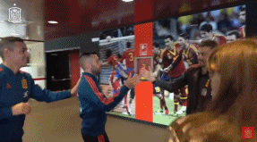 GIF 